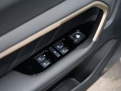 2019款 Hi-Life 1.5T 自动超豪智联版 