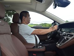 2019款 1.5T 自动旗舰型 7座 国VI
