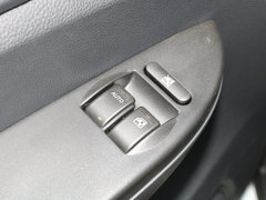 2018款 S50V 1.5L 物流版5座 国VI