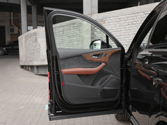 2020款 55 TFSI quattro 至尊专享版