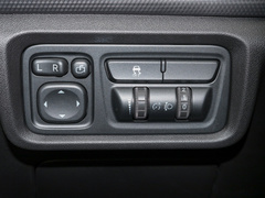 2019款 1.5T 手動(dòng)智趣型 國(guó)VI