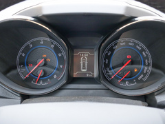 2019款 1.5T 手動(dòng)智趣型 國(guó)VI