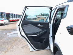 2019款 1.5L 手动乐尚型