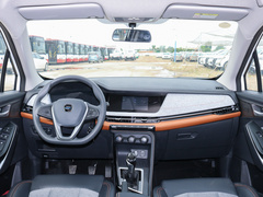 2019款 1.5L 手动乐尚型