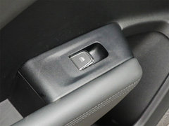 2020款 230T 自动炫目版