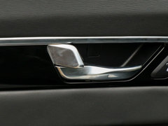 2020款 230T 自动炫目版