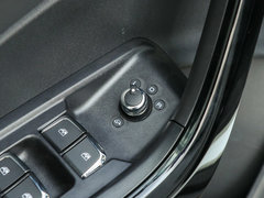 2020款 230T 自动炫目版