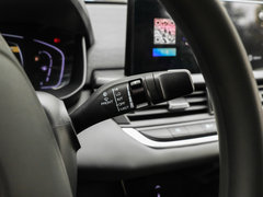 2020款 230T 自动炫目版