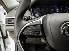 2020款 230T 自动炫目版