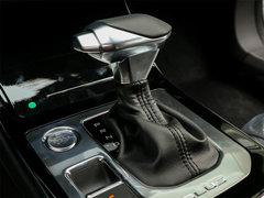 2020款 230T 自动炫目版
