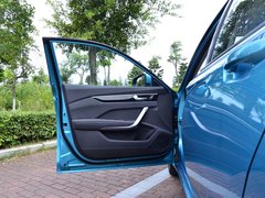 2020款 230T 自动炫酷版