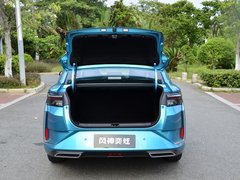 2020款 230T 自动炫酷版