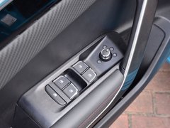2020款 230T 自动炫酷版