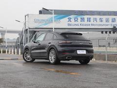 2020款 Cayenne E-Hybrid Coupé 2.0T