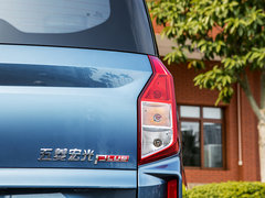 2019款 1.5T 手动豪华型 7座