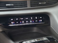 2020款 28T 两驱豪华型