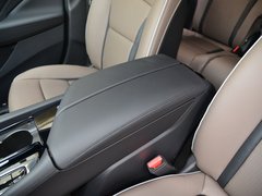 2020款 28T 两驱豪华型