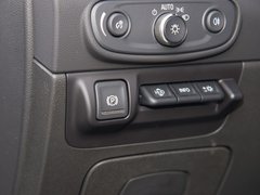 2020款 28T 两驱豪华型