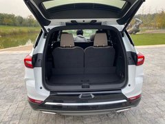 2020款 28T 两驱豪华型