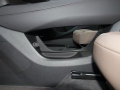 2020款 28T 两驱豪华型