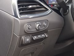 2020款 28T 两驱豪华型