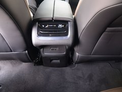 2020款 28T 两驱豪华型