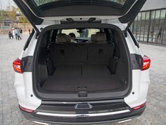 2020款 28T 两驱豪华型