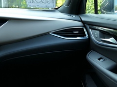 2020款 28T 两驱豪华型