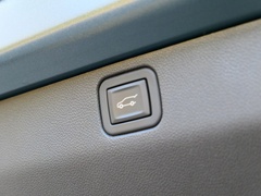 2020款 28T 两驱豪华型