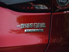 2020款 2.0L 自动两驱蓝天青春版
