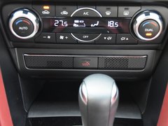 2020款 2.0L 自动两驱蓝天青春版