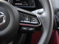 2020款 2.0L 自动两驱蓝天青春版