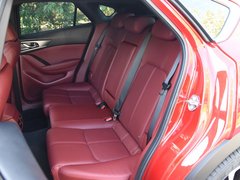 2020款 2.0L 自动两驱蓝天青春版