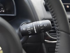 2020款 2.0L 自动两驱蓝天青春版