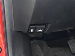 2020款 2.0L 自动两驱蓝天青春版