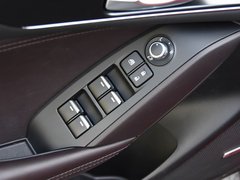 2020款 2.0L 自动两驱蓝天青春版