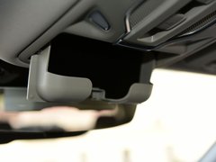 2019款 300TGI 自动4G互联豪华版