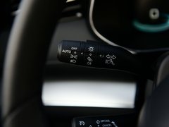 2019款 300TGI 自动4G互联豪华版