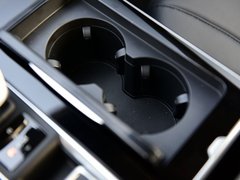 2019款 300TGI 自动4G互联豪华版