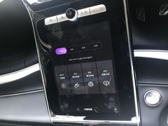 2019款 400TGI 自动智能座舱豪华版