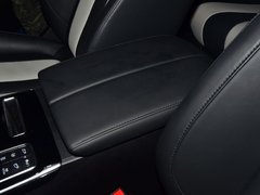 2019款 400TGI 自动智能座舱豪华版