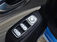 2019款 400TGI 自动智能座舱豪华版