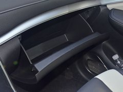 2019款 400TGI 自动智能座舱豪华版