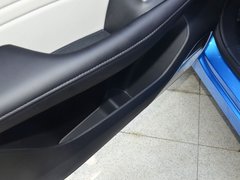 2019款 400TGI 自动智能座舱豪华版