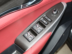 2020款 2.0T 自动领航型