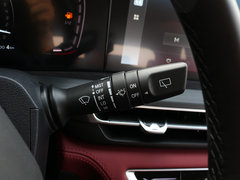 2020款 2.0T 自动领航型