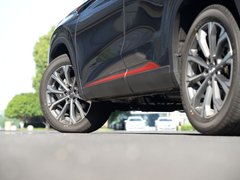2020款 2.0T 自动旗舰型