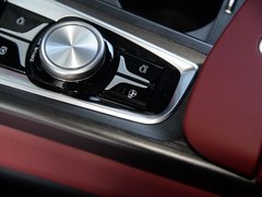 2020款 2.0T 自动旗舰型