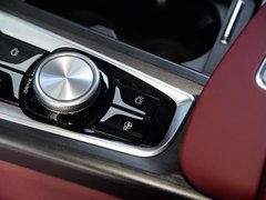 2020款 2.0T 自动旗舰型