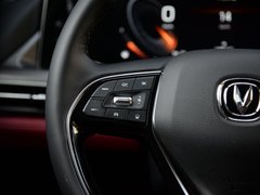 2020款 2.0T 自动旗舰型
